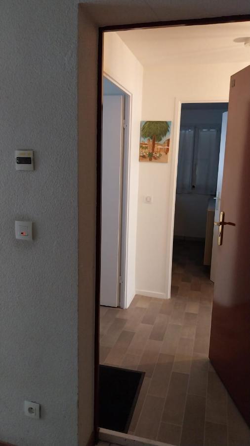 Appartement Cosy - Disneyland & Villages Nature Villeneuve-Saint-Denis Exterior photo
