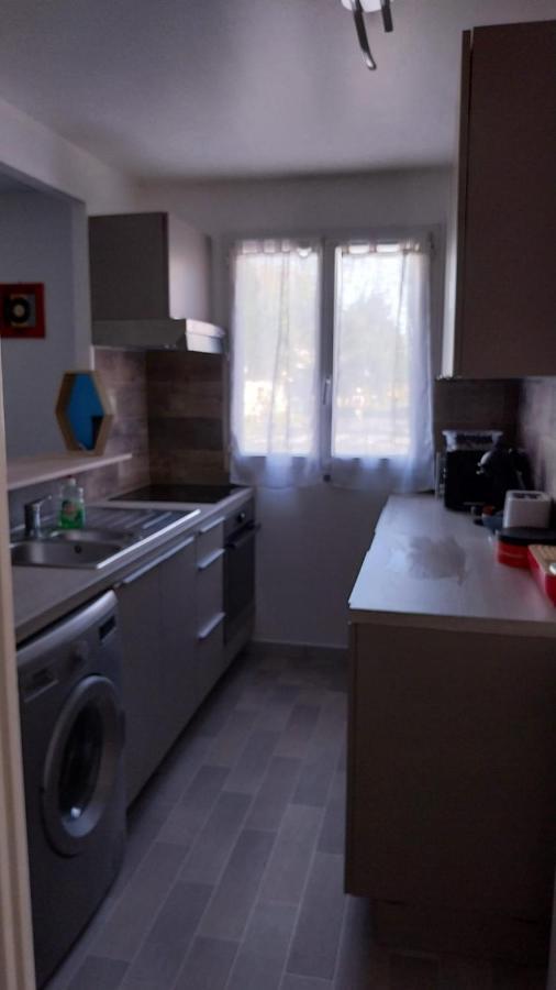 Appartement Cosy - Disneyland & Villages Nature Villeneuve-Saint-Denis Exterior photo